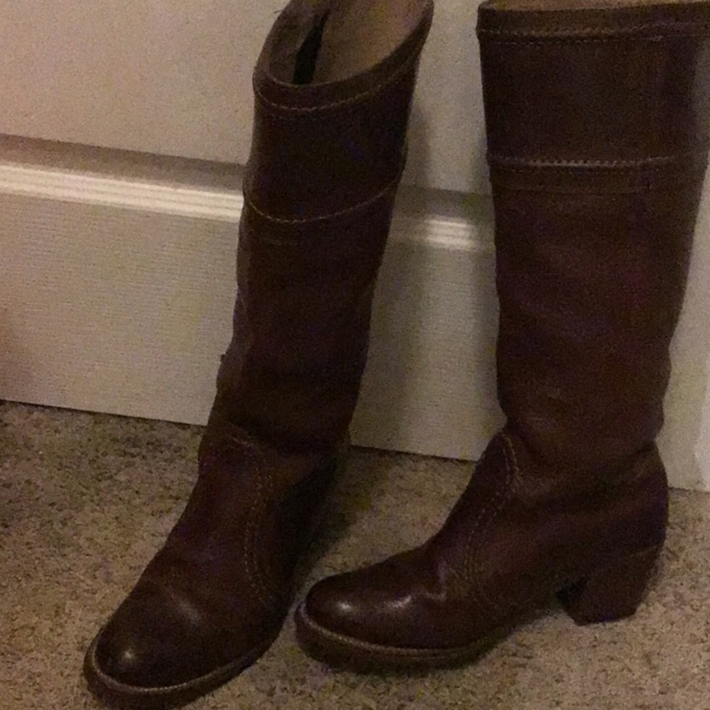 Frye redwood brown leather boots